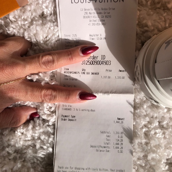 Louis Vuitton Time Out Sneaker - Picture 3 of 12